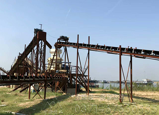 圓錐破碎機(jī) 圓錐破碎機(jī)