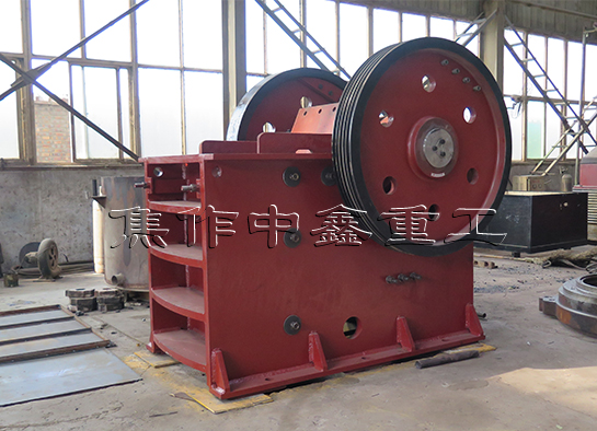 顎式破碎機(jī)